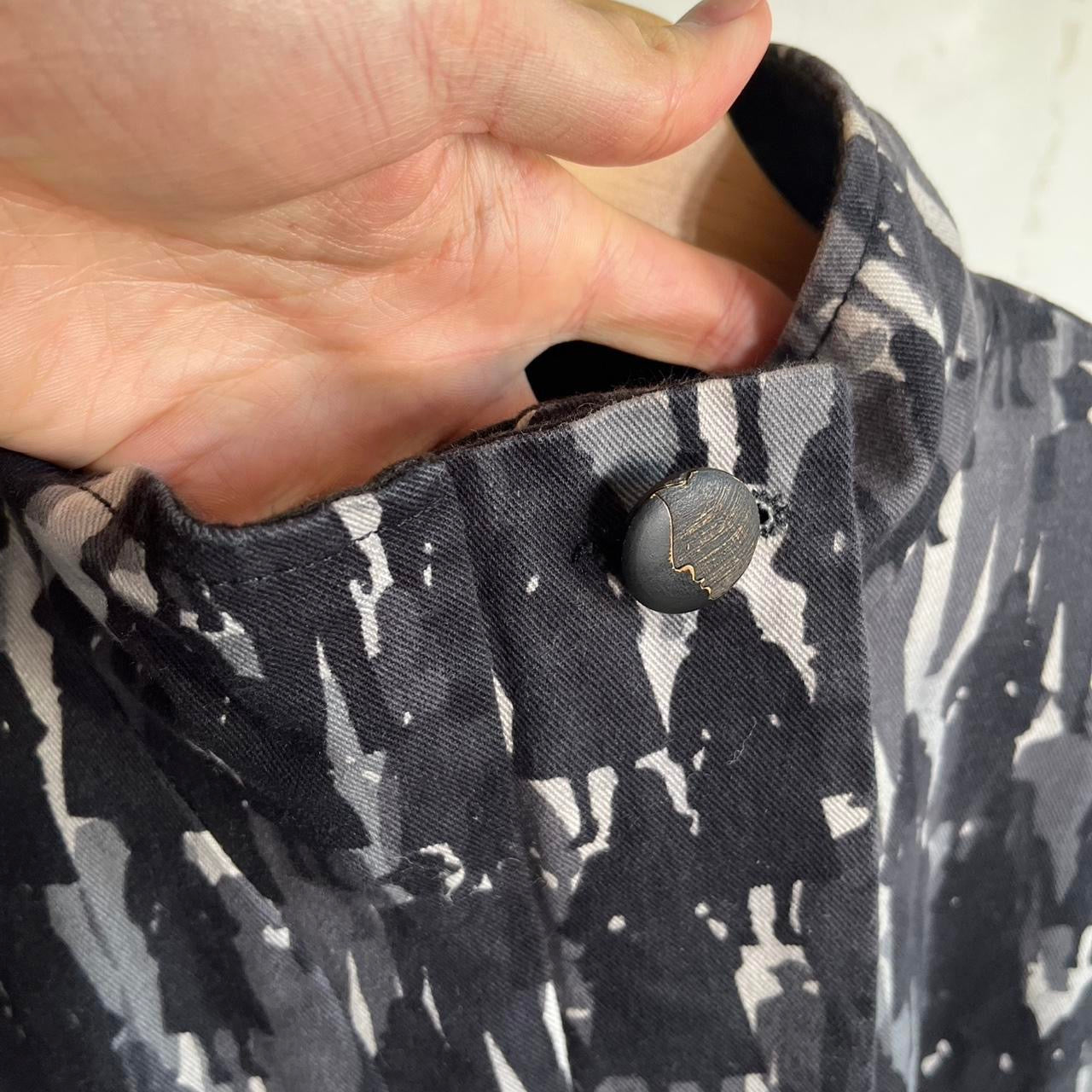 f/w2004 Hussein Chalayan incognito cropped bomber