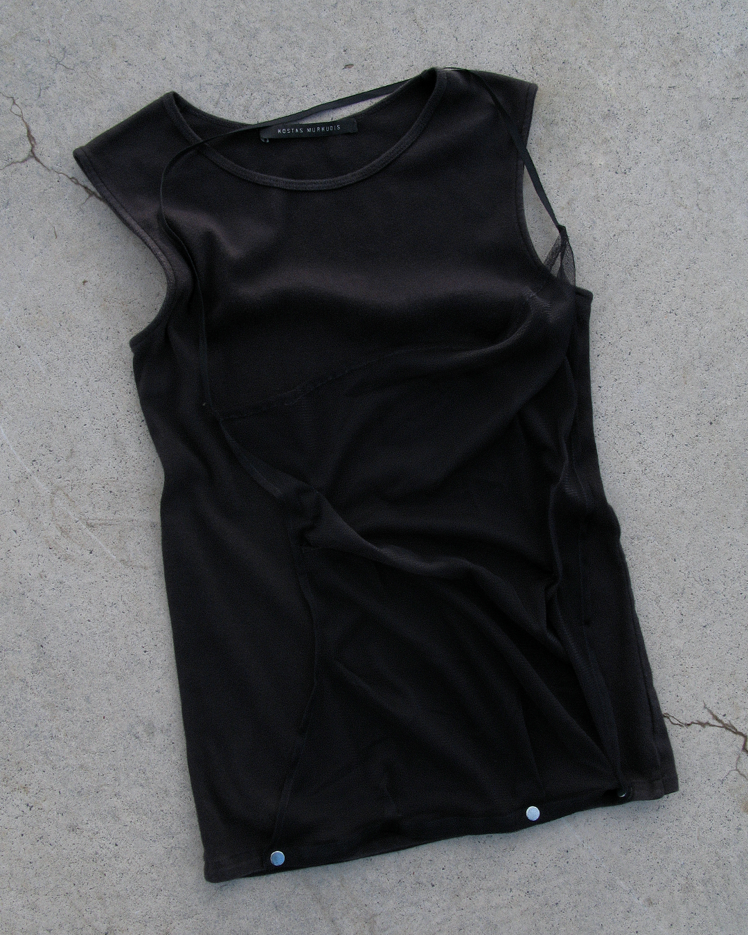 f/w1999 Kostas Murkudis hanging mesh tank